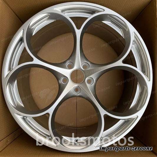 アルファロメオミト 955 18インチ ハイパーシルバー フルフォージドホイール 18x7.5  LI-1954