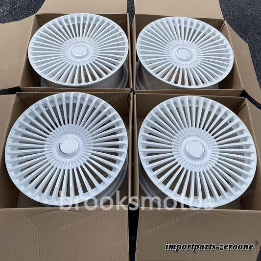 24インチ新品マルチスポークホワイトフォージドホイールロールスロイス カリナン 24x10 LI-1140