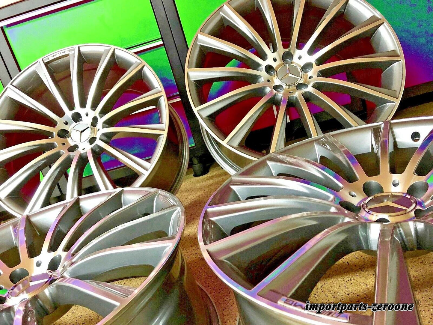 18インチ メルセデス E63 リムホイールセット4 新品 スタッガー C300 C250 C350 C400 AMG に適合 EX-1082