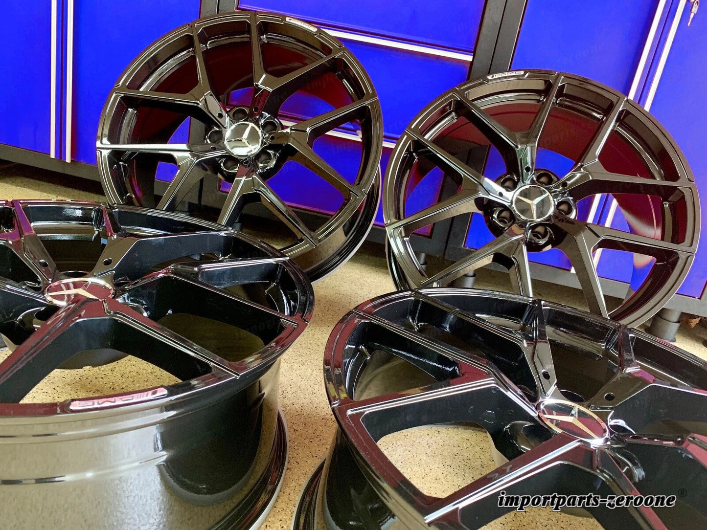 メルセデスベンツ ブラック 19 インチリムホイール新品Set4 19/8.5 19/95 E300 E350 E400 AMG EX-1201