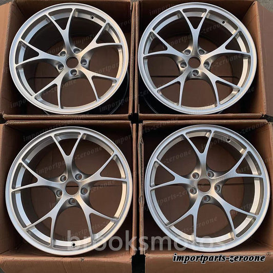 アルファロメオジュリアQV 19インチ 鍛造ホイール 19x8.5 ハイパーシルバー LI-1610